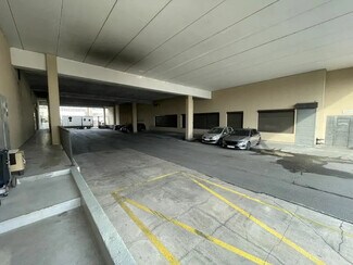 Plus de détails pour Bureau, Local d'activités à louer