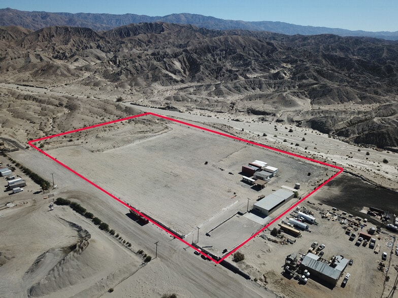 27600 Sierra Del Sol, Thousand Palms, CA à louer - Aérien – Image 1 sur 12