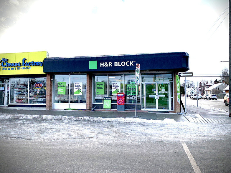 8951 82nd Ave NW, Edmonton, AB à louer - Photo de l’immeuble – Image 3 sur 7