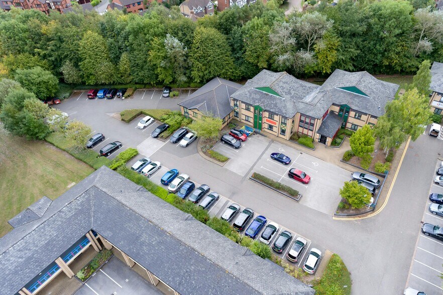 Westwood Way, Coventry à louer - Photo de l’immeuble – Image 3 sur 9