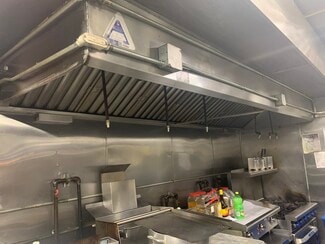 Plus de détails pour 1045 Flushing Ave, Brooklyn, NY - Local commercial à louer