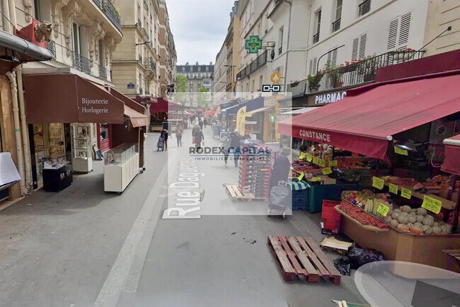 Plus de détails pour Local commercial à louer