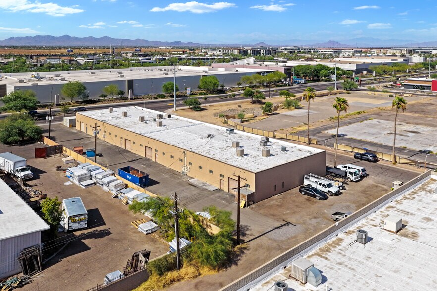 116 S Industrial Dr, Tempe, AZ à vendre - Photo de l’immeuble – Image 1 sur 7