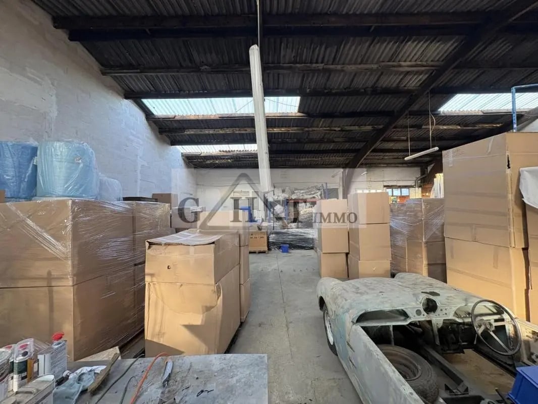 Bureau dans Vaux-le-Pénil à louer Photo intérieure– Image 1 sur 8