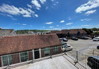 Plus de détails pour 20-21 High St, Lewes - Coworking à louer