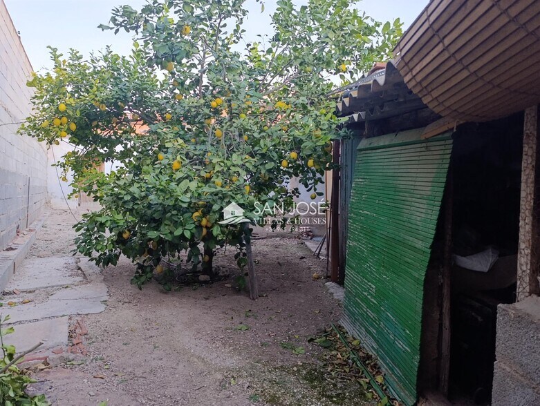 Carrer Monforte del Cid, 50, Novelda, Alicante à vendre - Photo de l’immeuble – Image 1 sur 11
