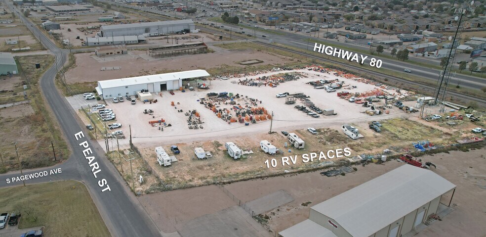 2741 E Pearl St, Odessa, TX à louer - Photo principale – Image 1 sur 10