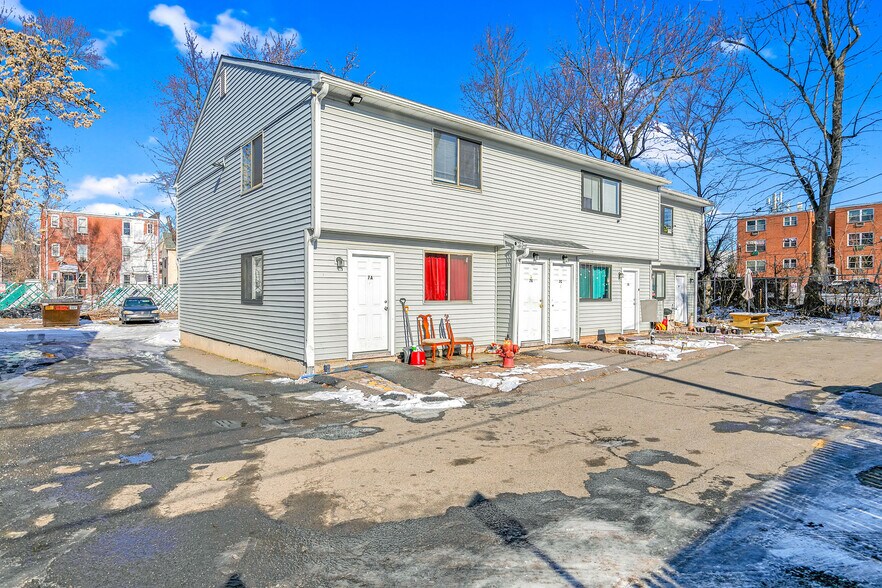 5 Warner St Ext, Hartford, CT à vendre - Photo de l’immeuble – Image 2 sur 15