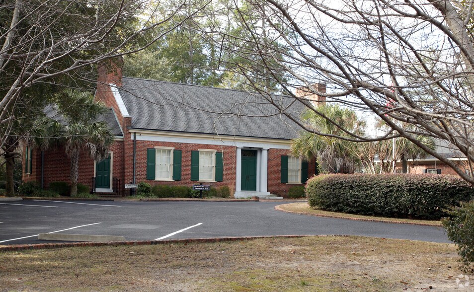733 Richland Ave W, Aiken, SC à vendre - Photo de l’immeuble – Image 1 sur 2