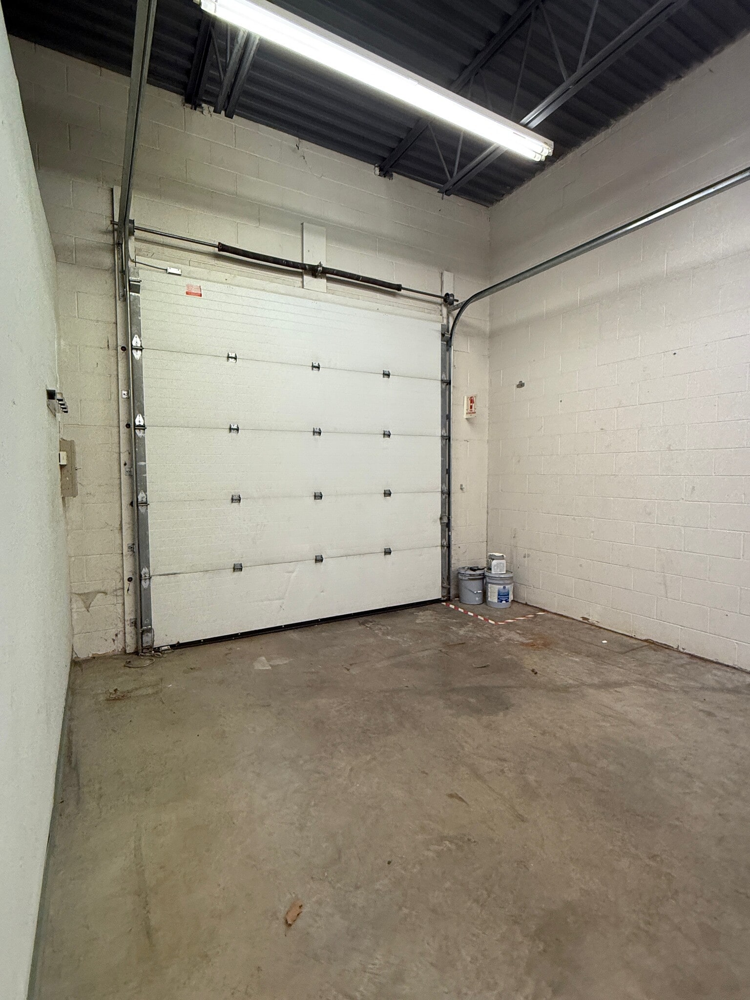 9934 N Alpine Rd, Machesney Park, IL à louer Photo intérieure– Image 1 sur 14