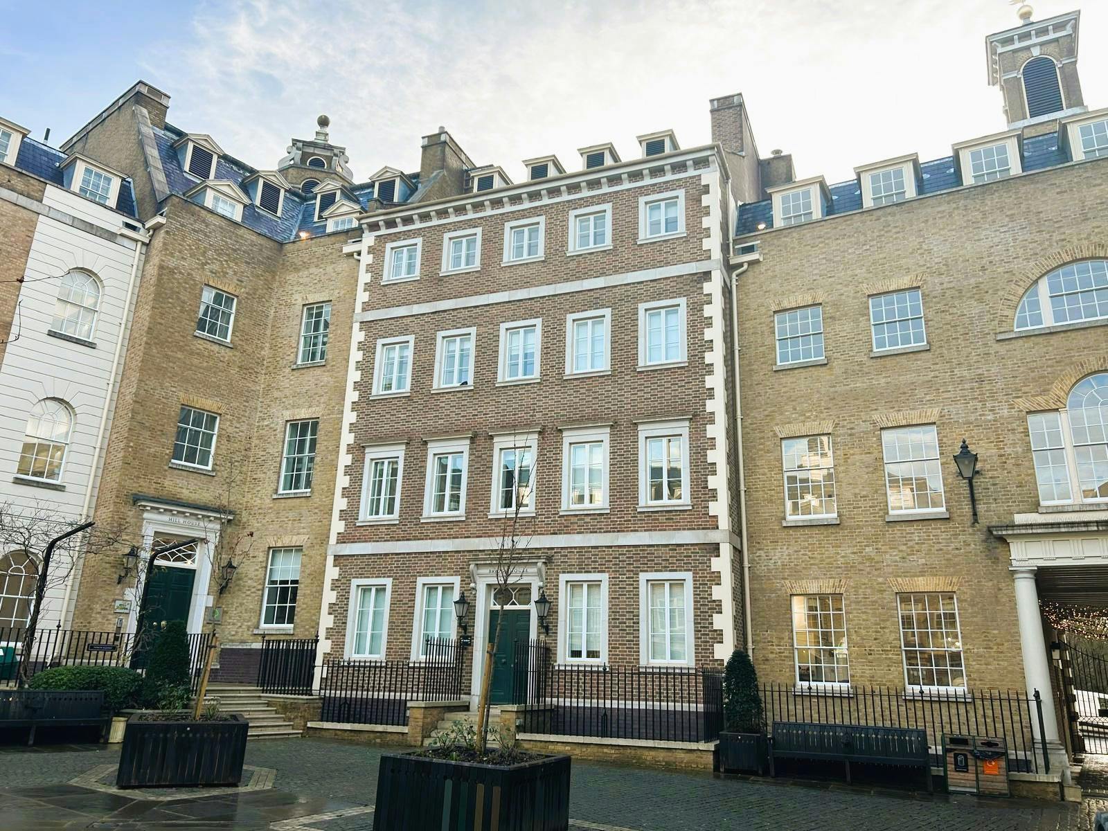 3 Heron Sq, Richmond à louer Photo de l’immeuble– Image 1 sur 7