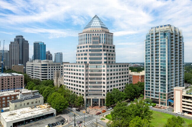 Plus de détails pour 525 N Tryon St, Charlotte, NC - Bureau à louer