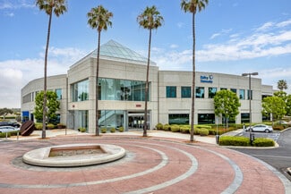 Plus de détails pour 3900 Kilroy Airport Way, Long Beach, CA - Bureau à louer