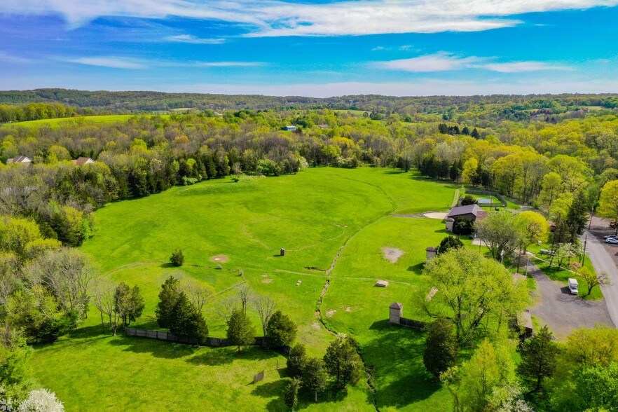 2071 Baus Rd, East Greenville, PA à vendre - Aérien – Image 2 sur 59