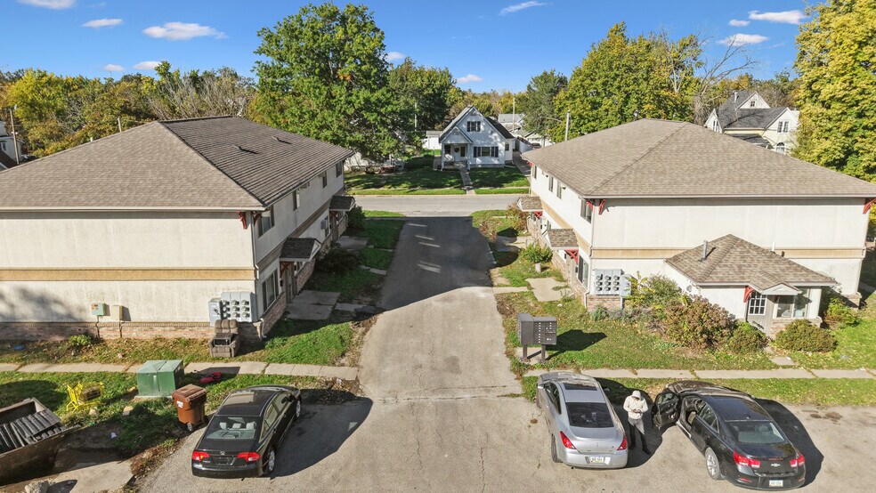 519 N 3rd St, Marshalltown, IA à vendre - Photo de l’immeuble – Image 3 sur 10