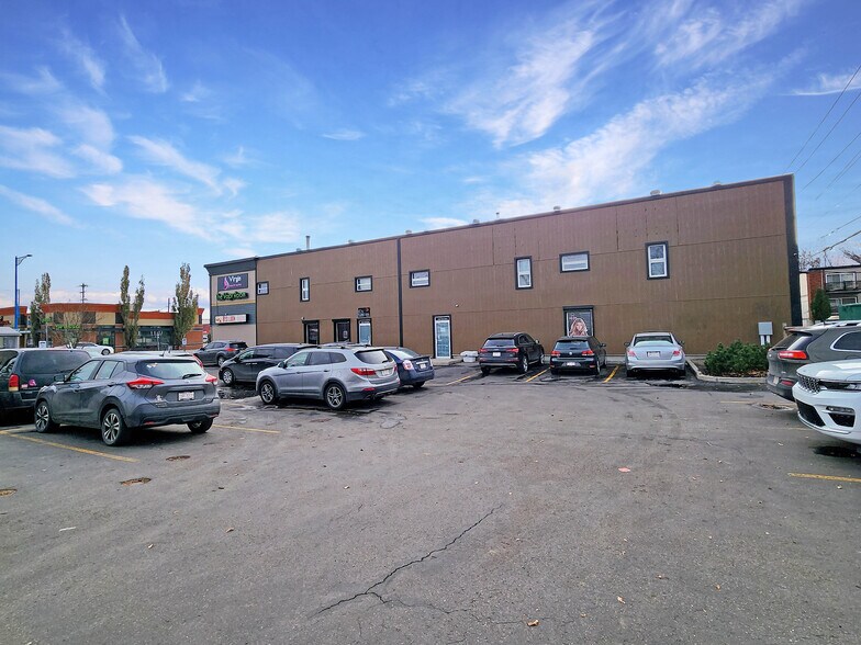 7718 104 St NW, Edmonton, AB à louer - Photo de l’immeuble – Image 2 sur 3