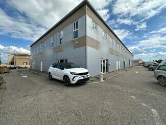 Plus de détails pour Local commercial à louer