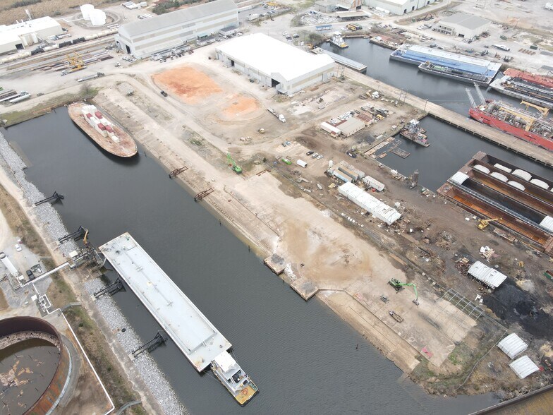 750A Viaduct Rd, Mobile, AL à louer - Photo de l’immeuble – Image 2 sur 6