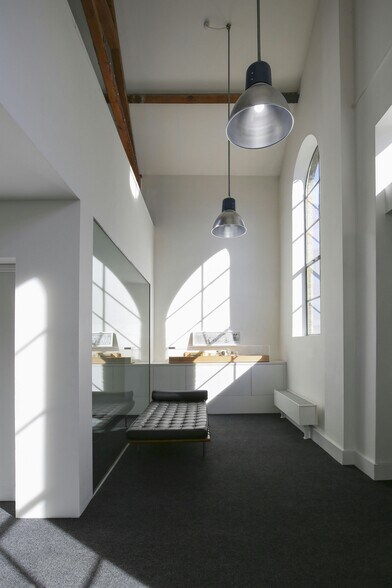 2 Wilkin St, Londres à vendre - Photo de l’immeuble – Image 3 sur 9