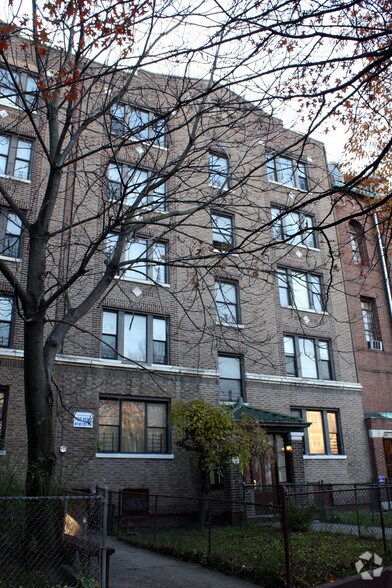 1962 University Ave, Bronx, NY à vendre - Photo de l’immeuble – Image 3 sur 3