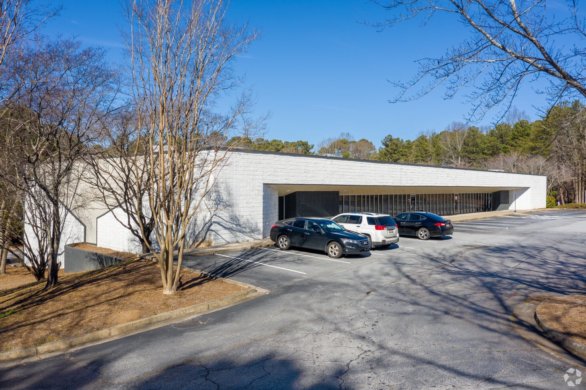 2121 Fountain Dr, Snellville, GA à louer Photo de l’immeuble– Image 1 sur 16