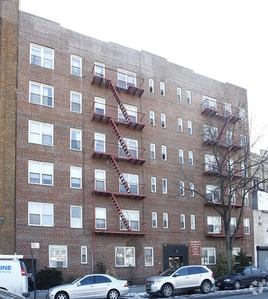 149 Brighton 11th St, Brooklyn, NY à vendre - Photo principale – Image 1 sur 5