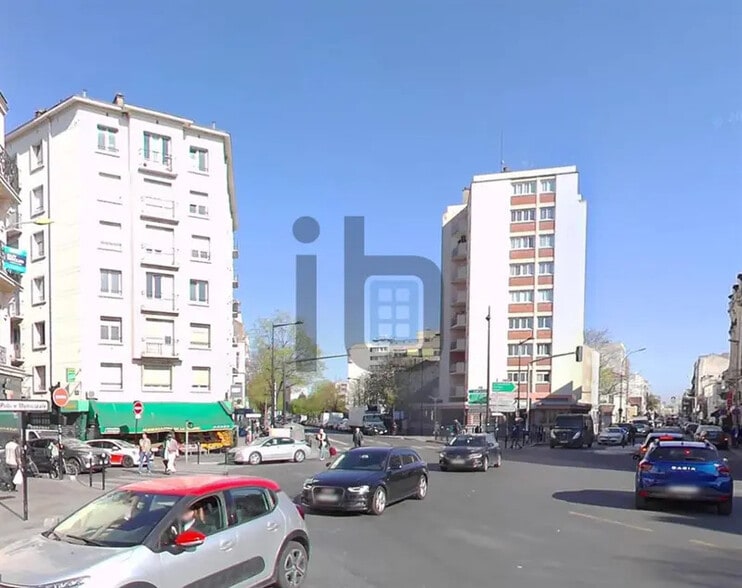Local commercial dans Aubervilliers à louer - Photo de l’immeuble – Image 1 sur 3