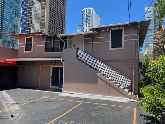 961 Kawaiahao St, Honolulu, HI à louer - Photo de l’immeuble – Image 3 sur 5