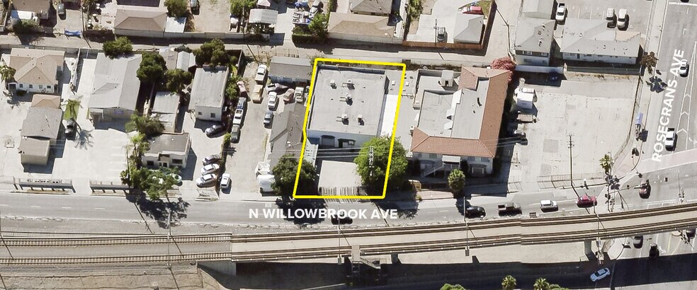 915 N Willowbrook Ave, Compton, CA à vendre - Photo de l’immeuble – Image 3 sur 55