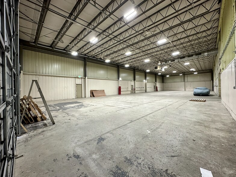 7111-7113 S Anthony Blvd, Fort Wayne, IN à louer - Photo de l’immeuble – Image 3 sur 20