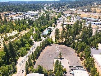 Plus de détails pour 125 Spring Hill Dr, Grass Valley, CA - Terrain à louer