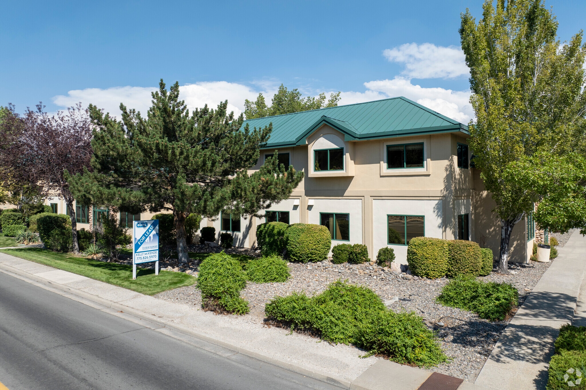 755 N Roop St, Carson City, NV à louer Photo principale– Image 1 sur 7