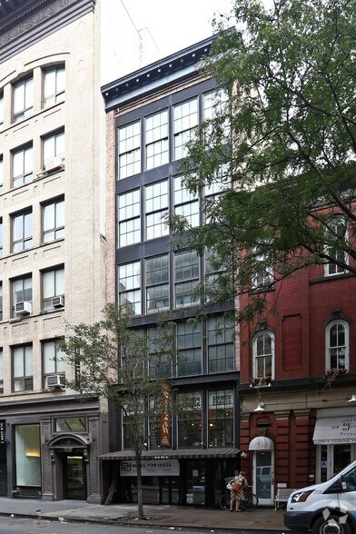 111 W 17th St, New York, NY à louer - Photo de l’immeuble – Image 3 sur 41