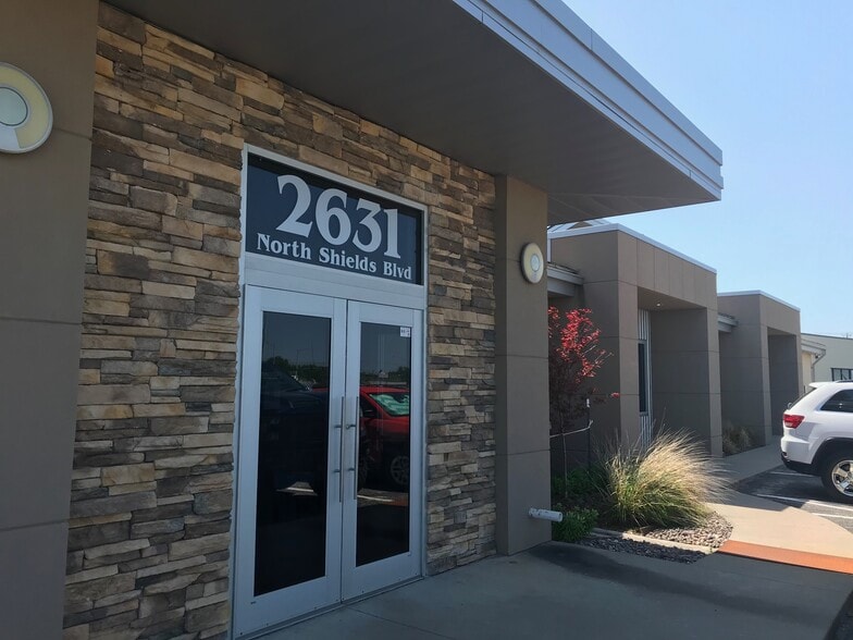 2631 N Shields Blvd, Oklahoma City, OK à louer - Photo de l’immeuble – Image 3 sur 3