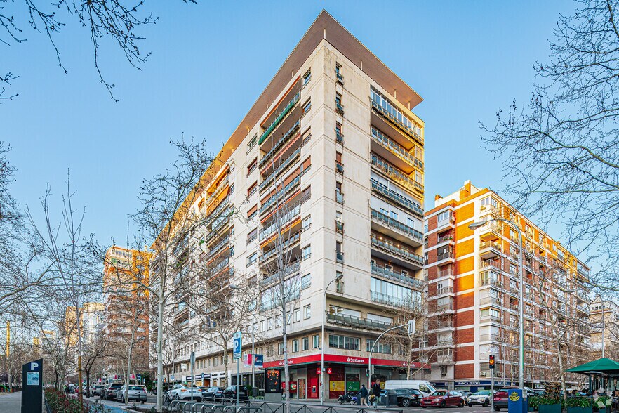 Paseo De La Castellana, 178-180, Madrid, Madrid à louer - Photo de l’immeuble – Image 3 sur 6