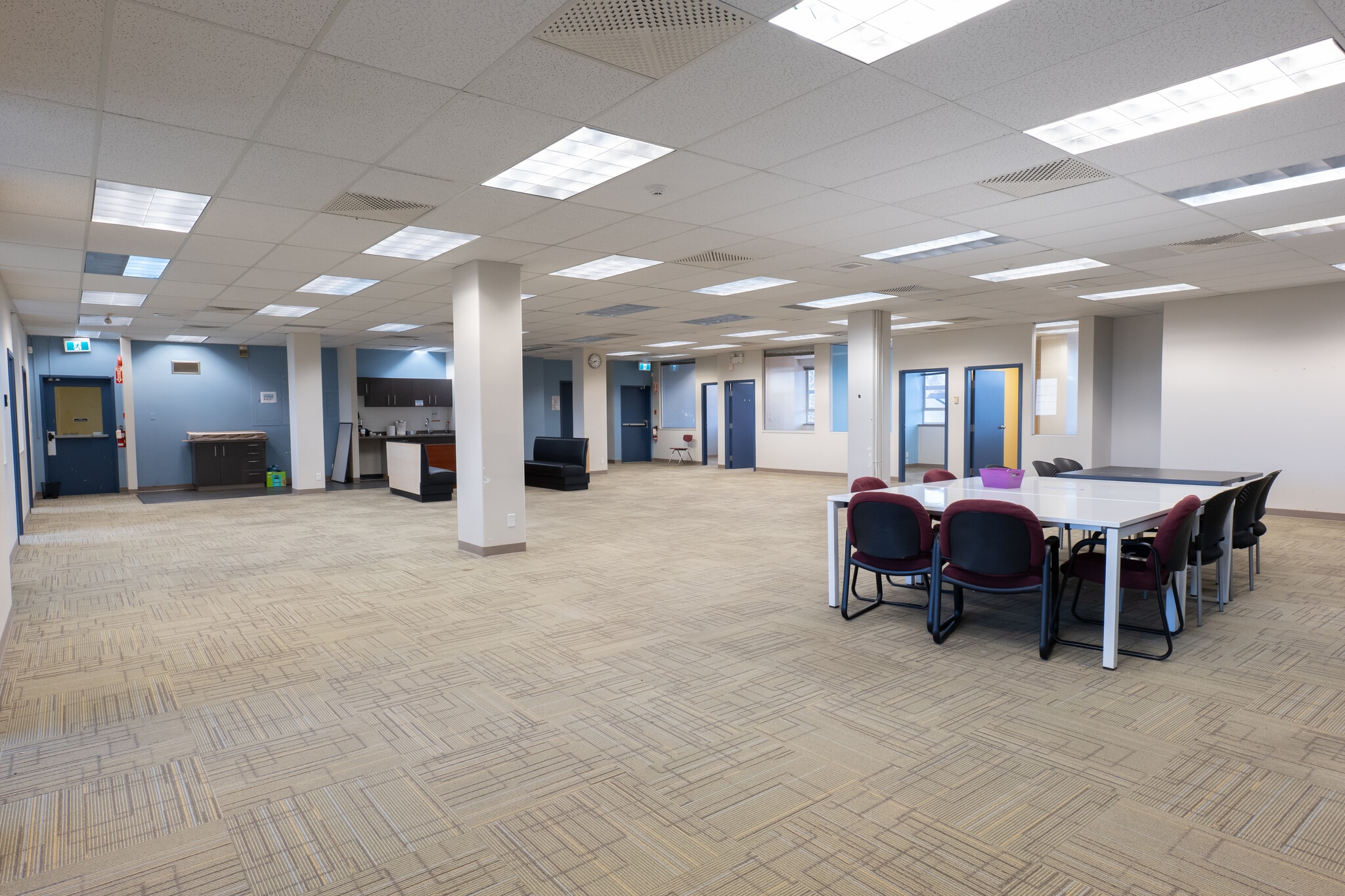 422 6th St, New Westminster, BC à louer Photo intérieure– Image 1 sur 12