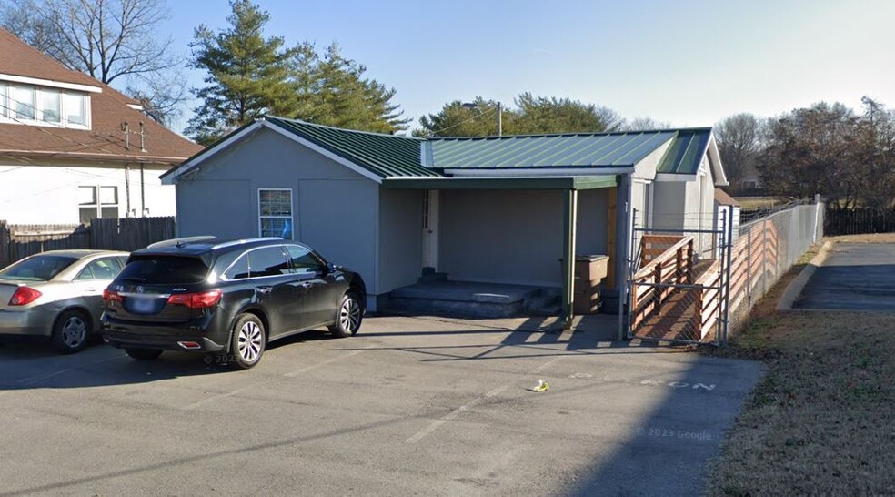 2842 Logan St, Nashville, TN à louer - Photo de l’immeuble – Image 1 sur 8