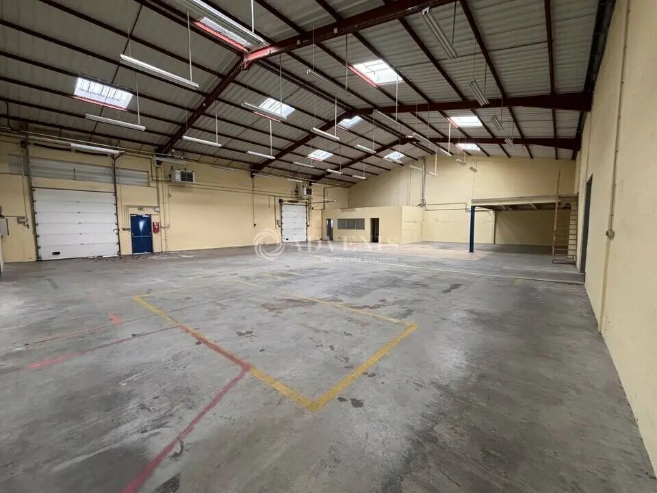 Local d'activités dans Le Mans à vendre Photo intérieure– Image 1 sur 4