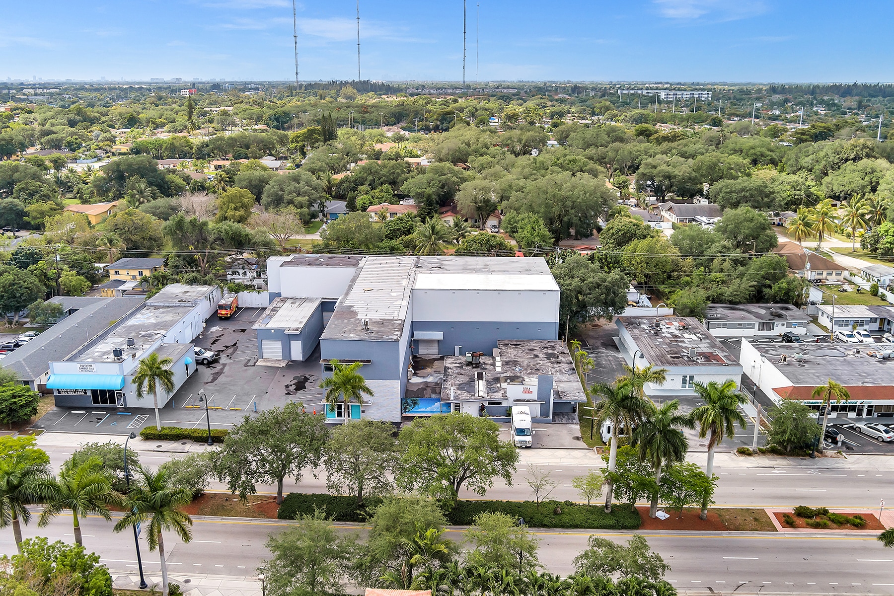 6240-6244 Miramar Pky, Miramar, FL à louer Photo principale– Image 1 sur 39