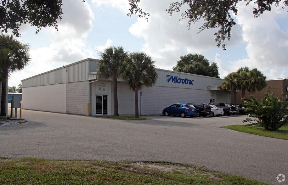 12501 62nd St, Largo, FL à louer - Photo principale – Image 1 sur 9