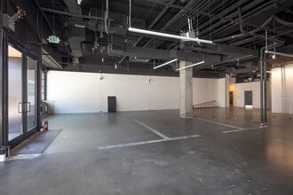 5th St, Huntington Beach, CA à louer Numérisation 3D Matterport– Image 1 sur 7