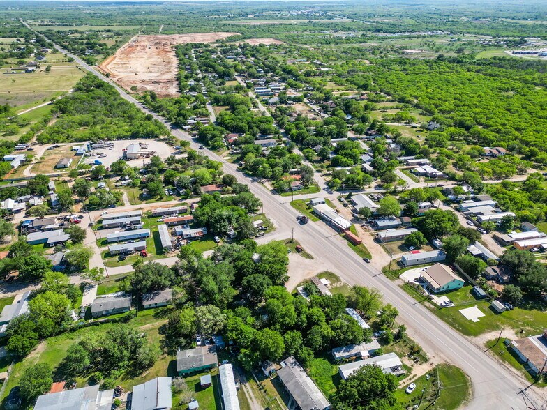 15270 FM 1937, San Antonio, TX à vendre - Photo de l’immeuble – Image 3 sur 11
