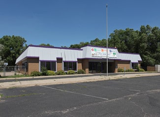 Plus de détails pour 1604 Brookdale Dr, Brooklyn Park, MN - Local commercial à vendre