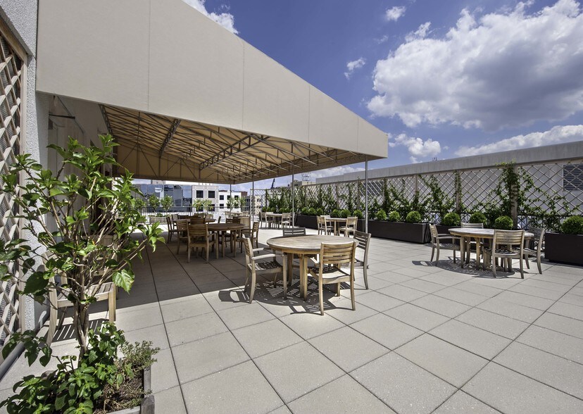 1800 M St NW, Washington, DC à louer - Photo de l’immeuble – Image 3 sur 10