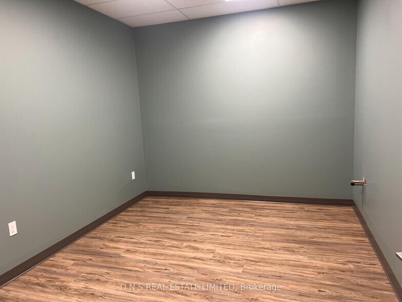 17 Spruce Dr, Norwood, ON à louer - Photo intérieure – Image 3 sur 5