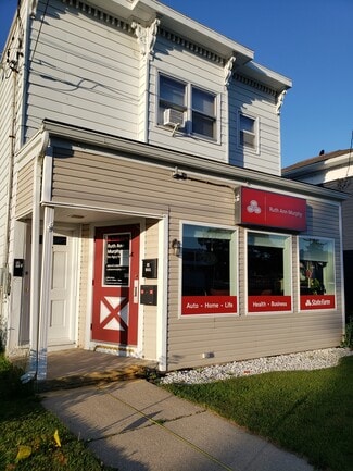Plus de détails pour 917 E Main St, Stoughton, WI - Bureau/Local commercial à louer