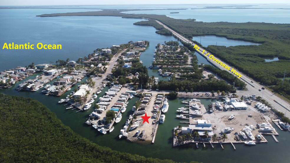 199 Morris Ave, Key Largo, FL à vendre - Photo de l’immeuble – Image 1 sur 19