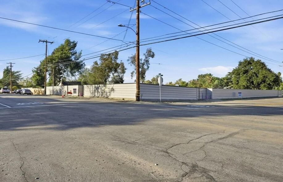 10007 Beaumont Ave, Beaumont, CA à vendre - Photo de l’immeuble – Image 2 sur 10