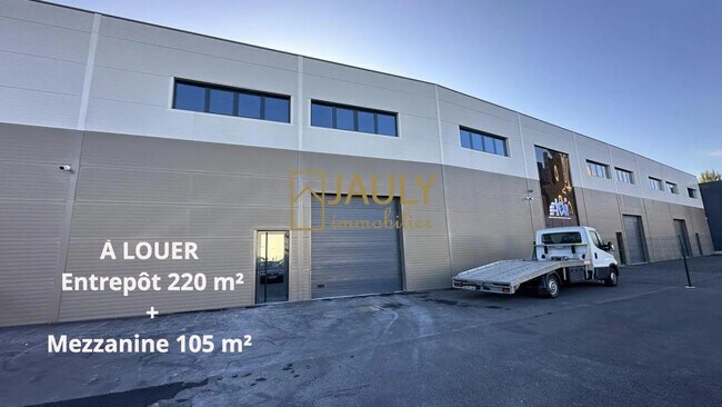 Plus de détails pour 47 Rue Jean-Pierre Plicque, Villenoy - Industriel/Logistique à louer