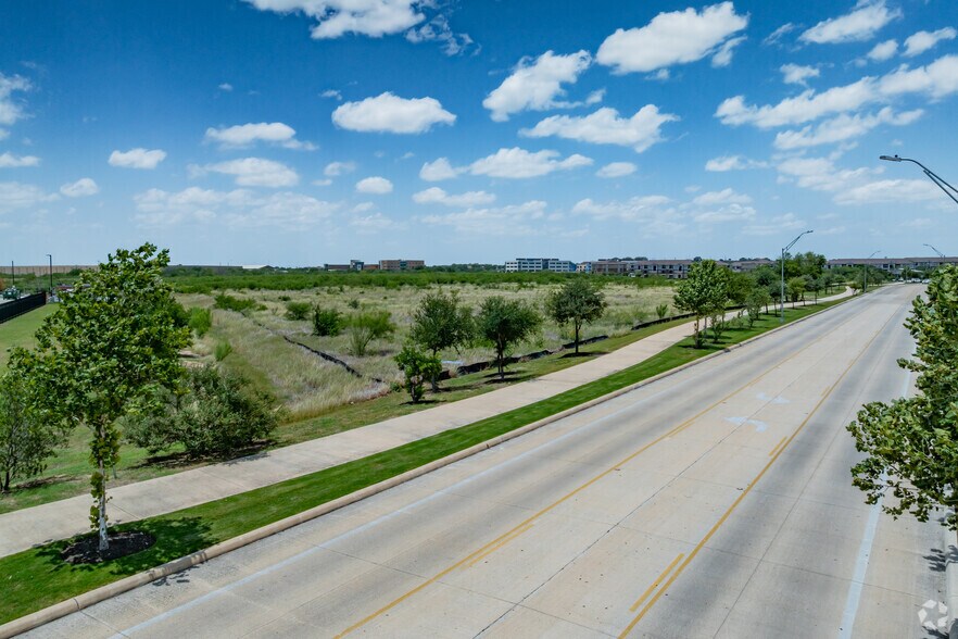 3667 Global Way, San Antonio, TX à louer - Photo de l’immeuble – Image 3 sur 11